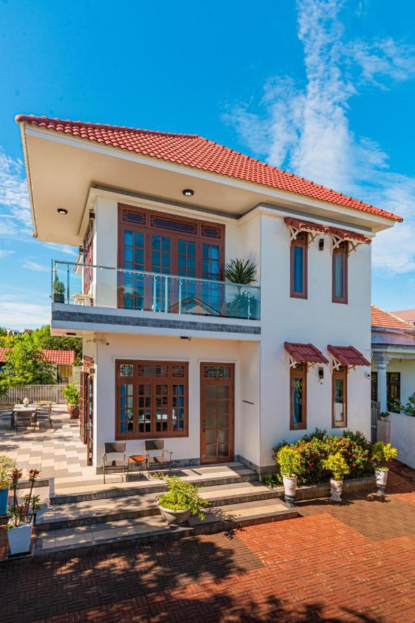 Song River Homestay Hội An Buitenkant foto